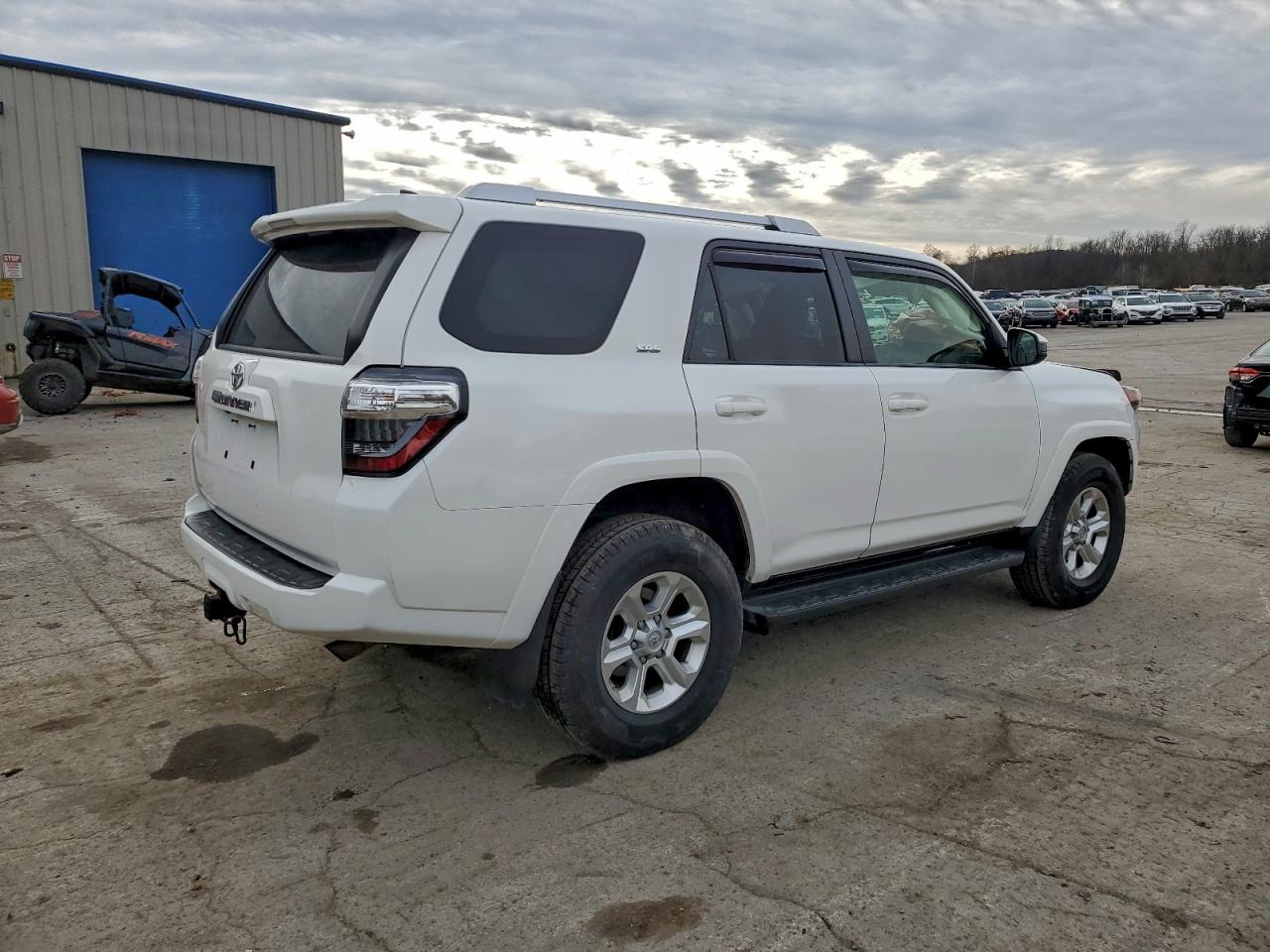 TOYOTA 4RUNNER SR5/SR5 PREMIUM