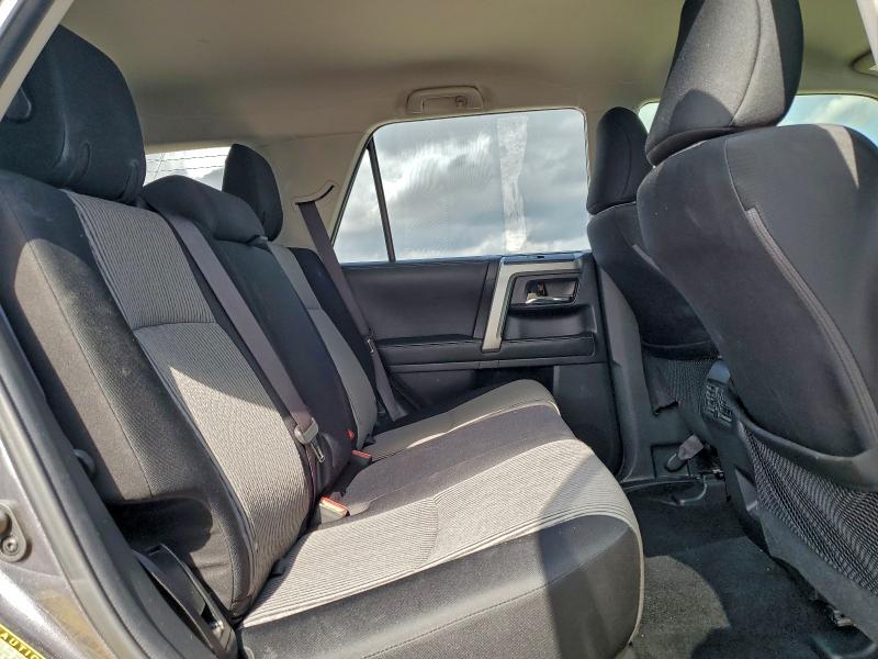 2023 TOYOTA 4RUNNER SR #3304505455