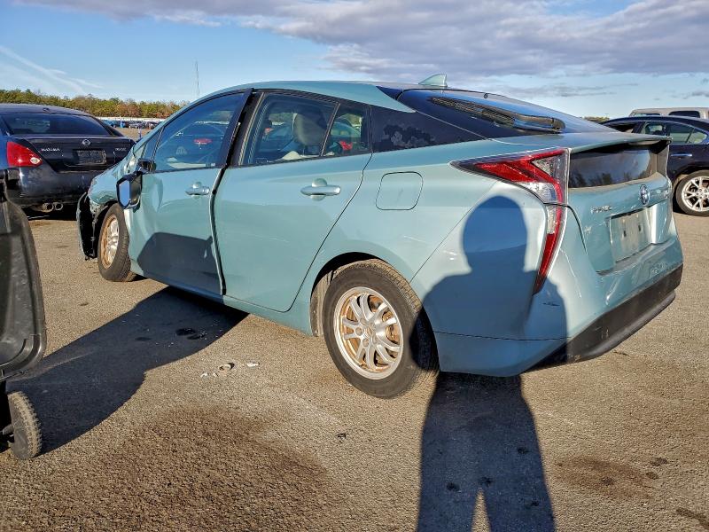 2017 TOYOTA PRIUS #3302796908