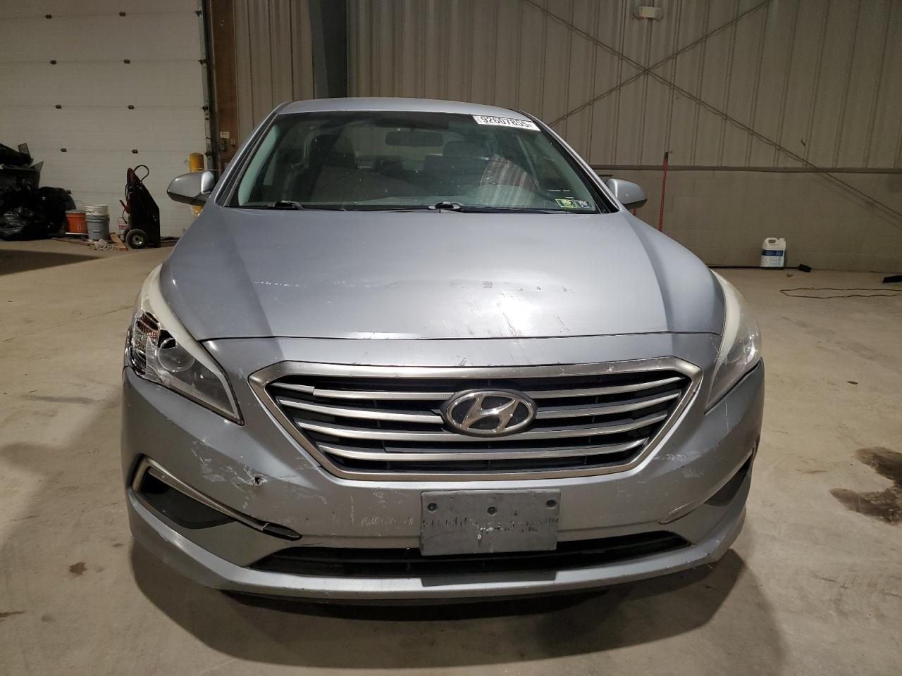 Lot #3301940454 2015 HYUNDAI SONATA SE
