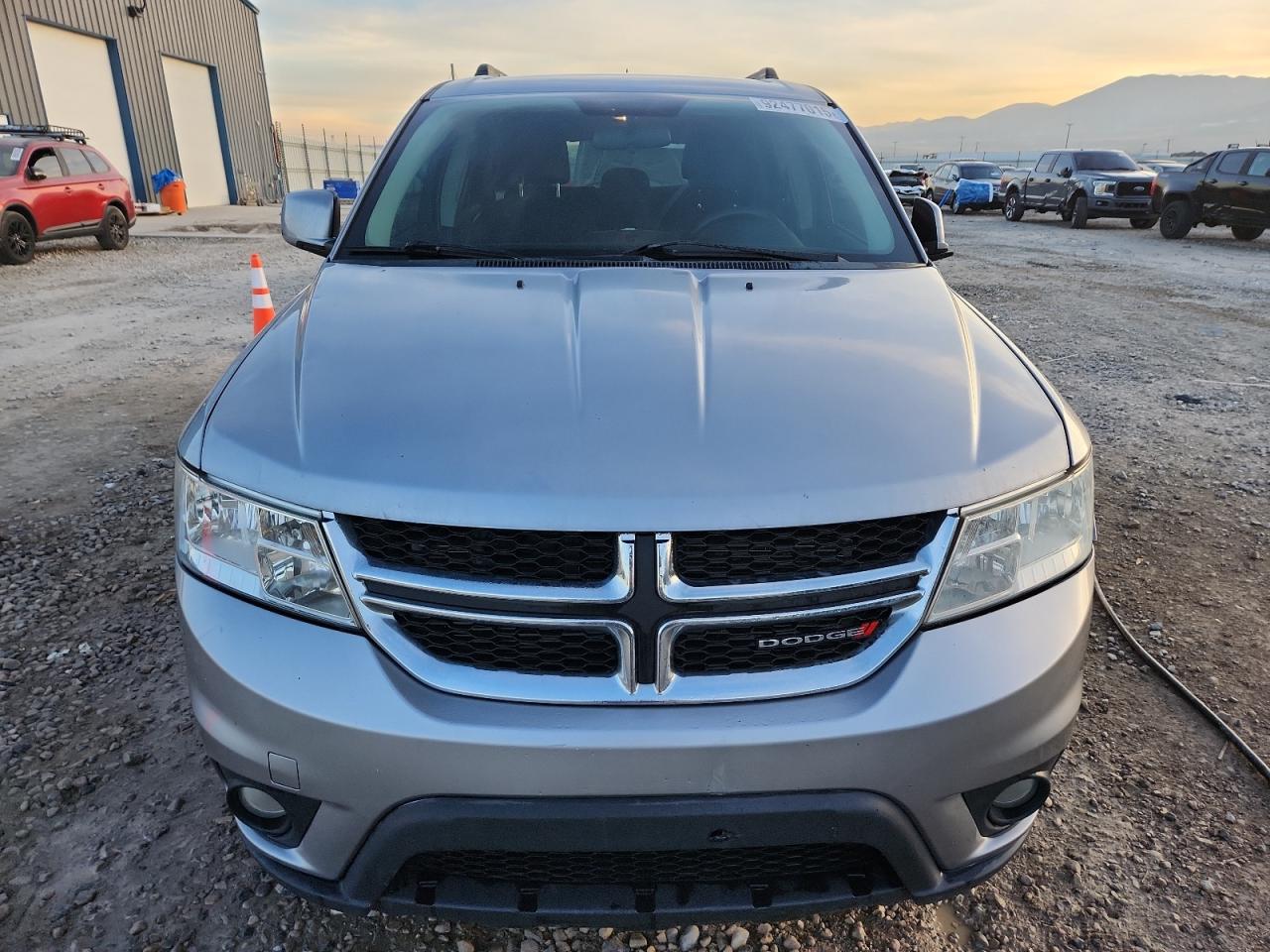 DODGE JOURNEY SXT