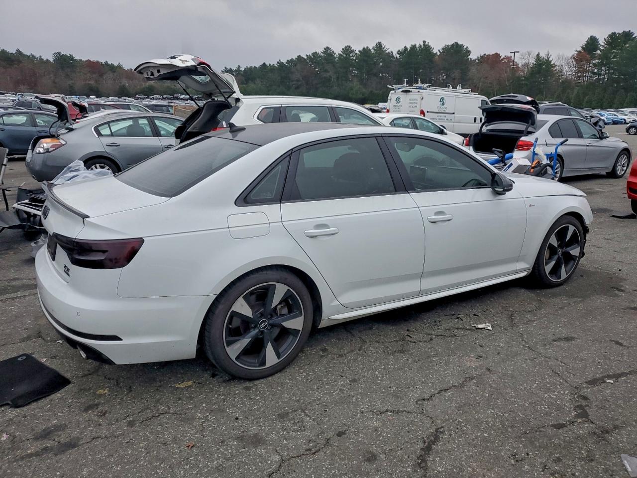 AUDI A4 PREMIUM PLUS