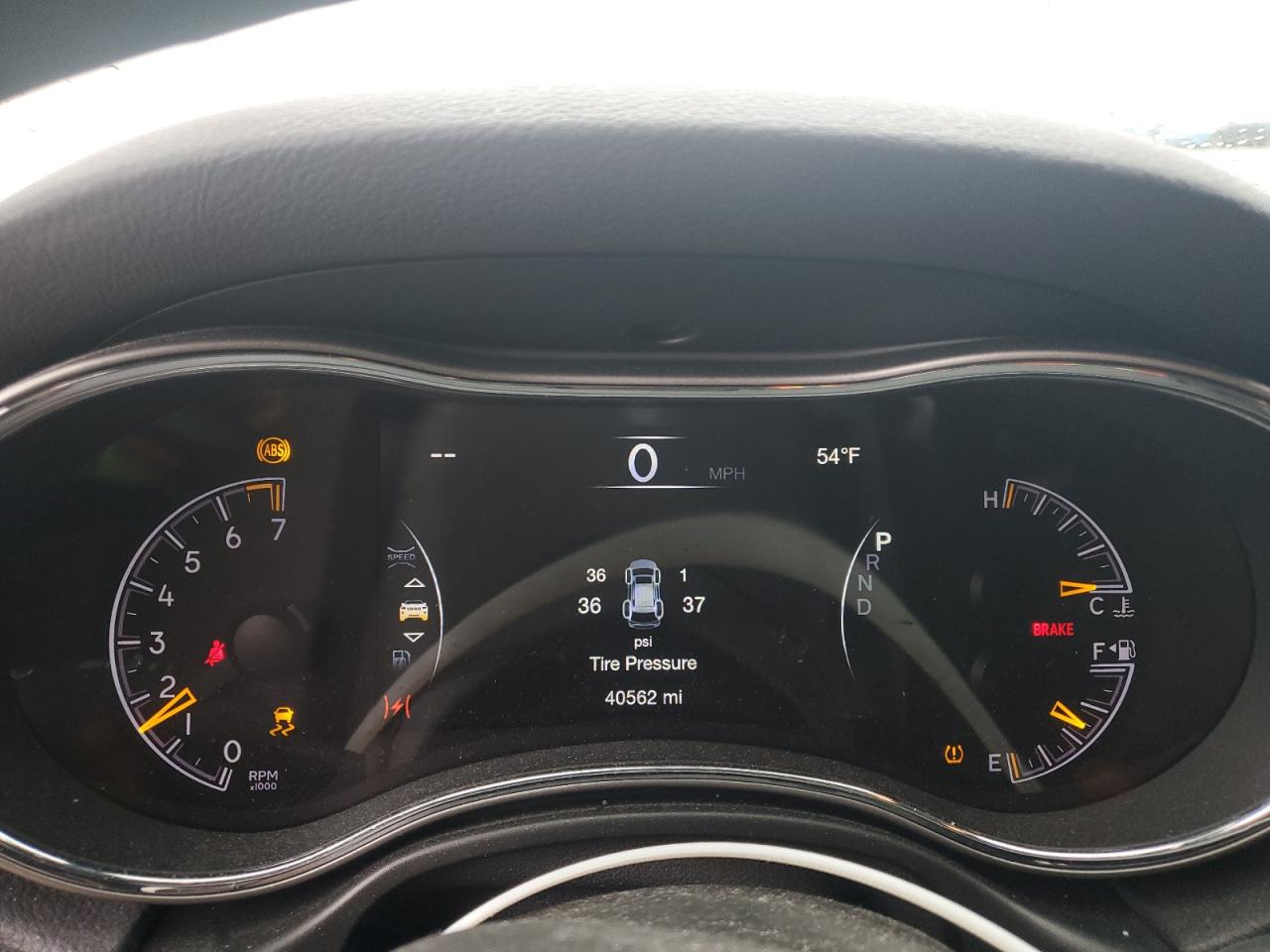 JEEP GRAND CHEROKEE LAREDO