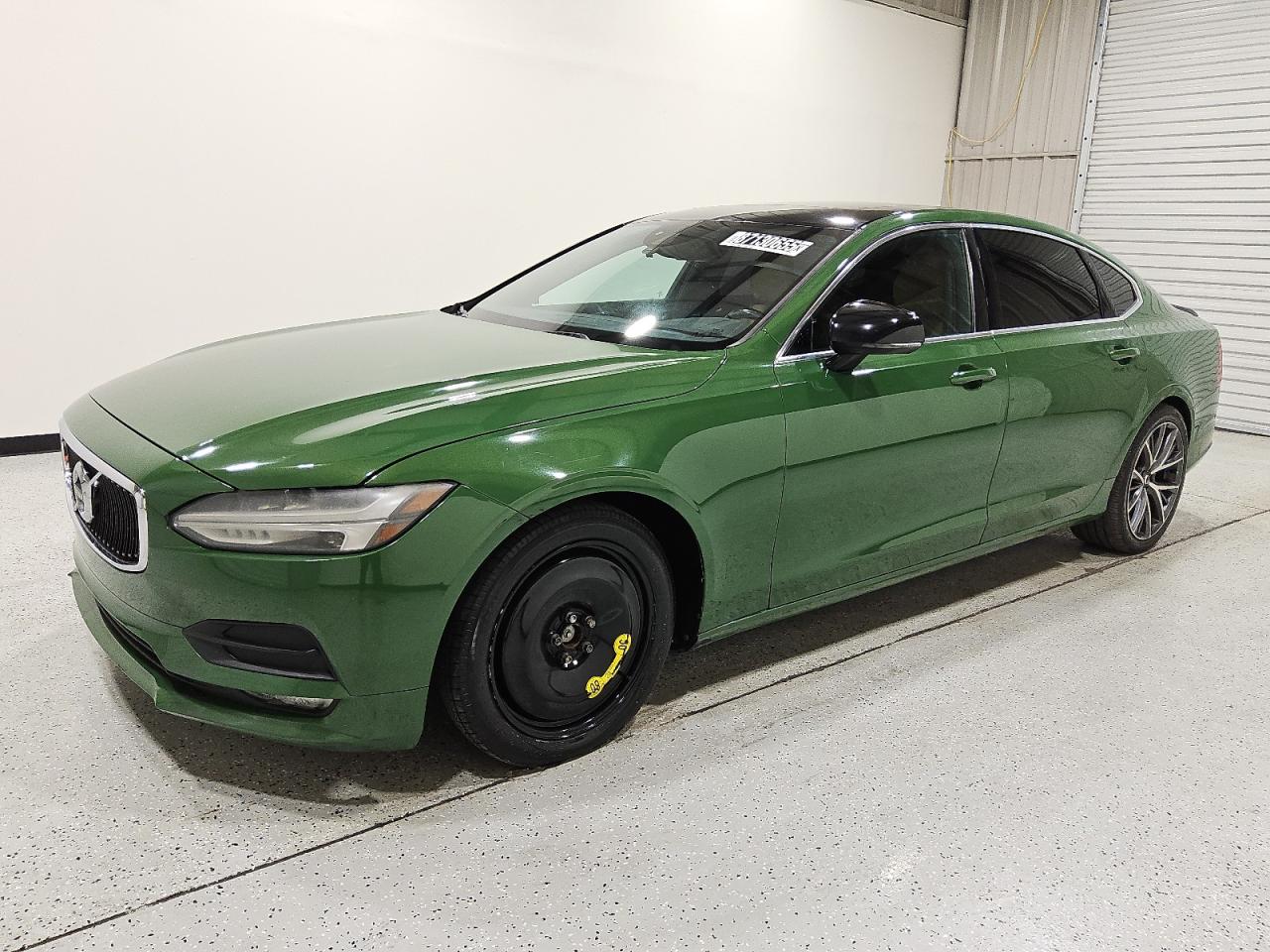 VOLVO S90 T5 MOMENTUM