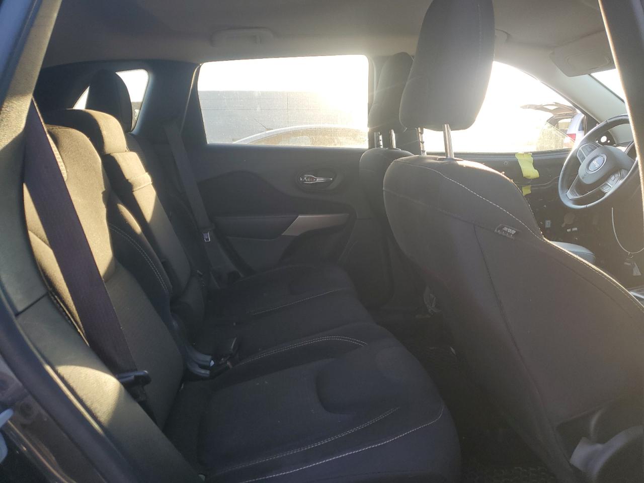 JEEP GRAND CHEROKEE LATITUDE