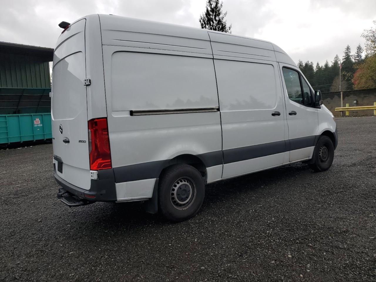 MERCEDES-BENZ SPRINTER 2500