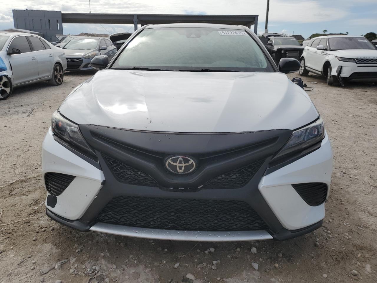 TOYOTA CAMRY TRD