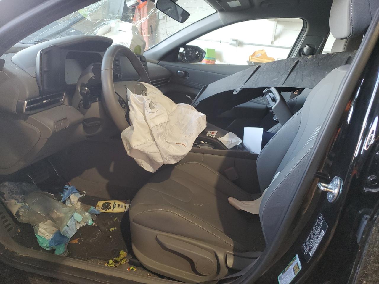 HYUNDAI ELANTRA SEL SPORT