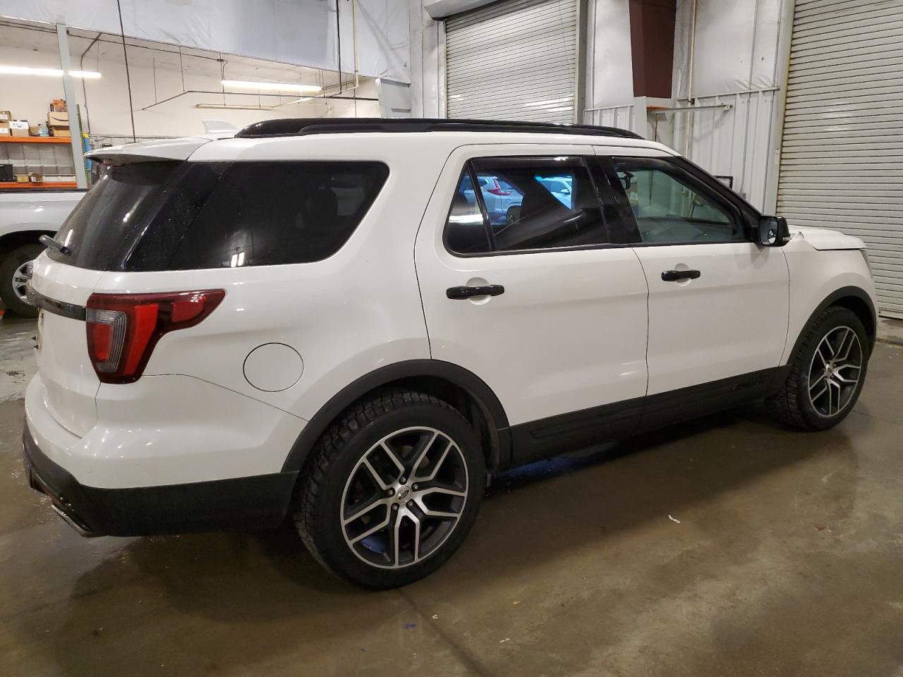 FORD EXPLORER SPORT