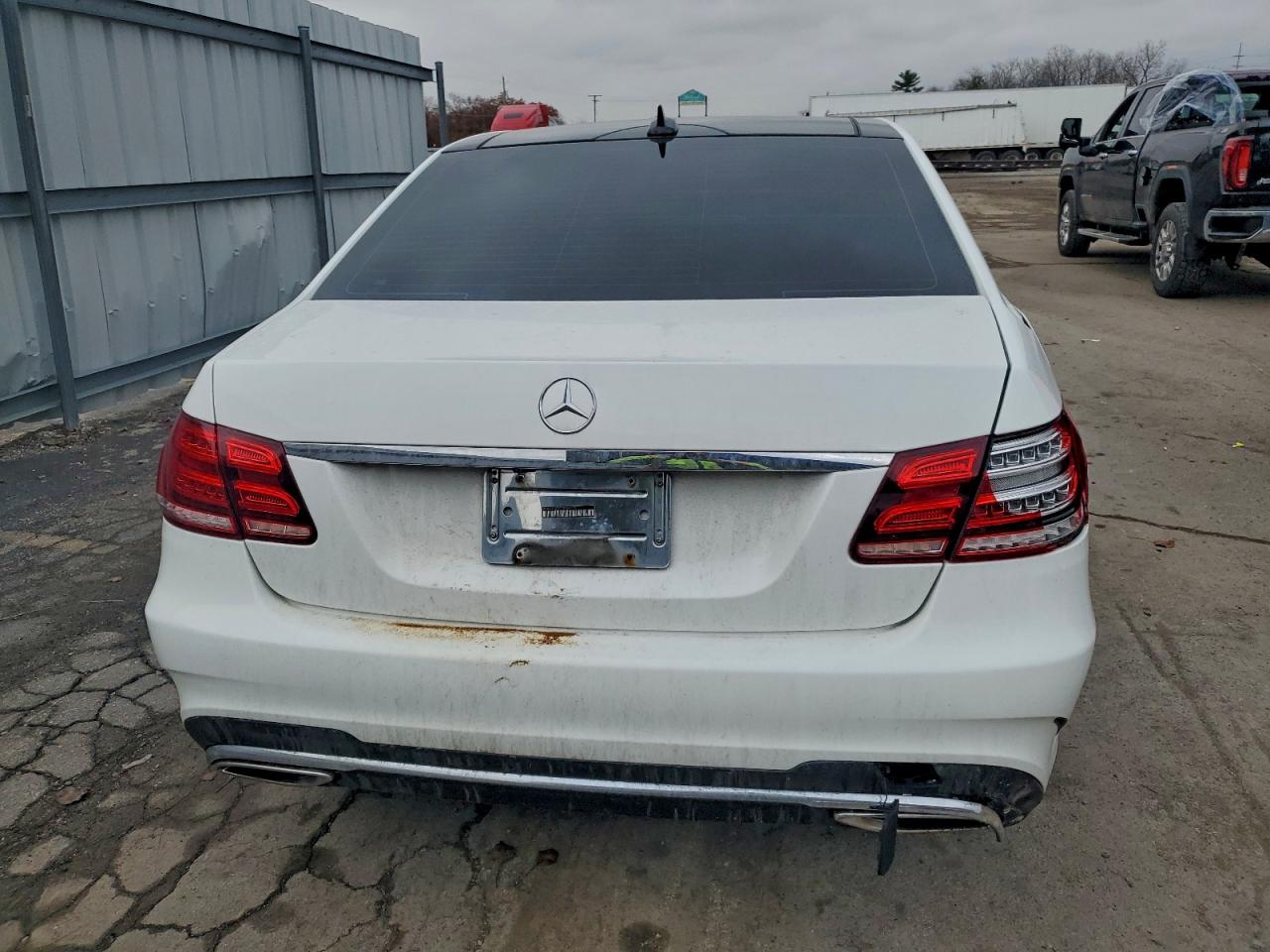 MERCEDES-BENZ E-CLASS 350