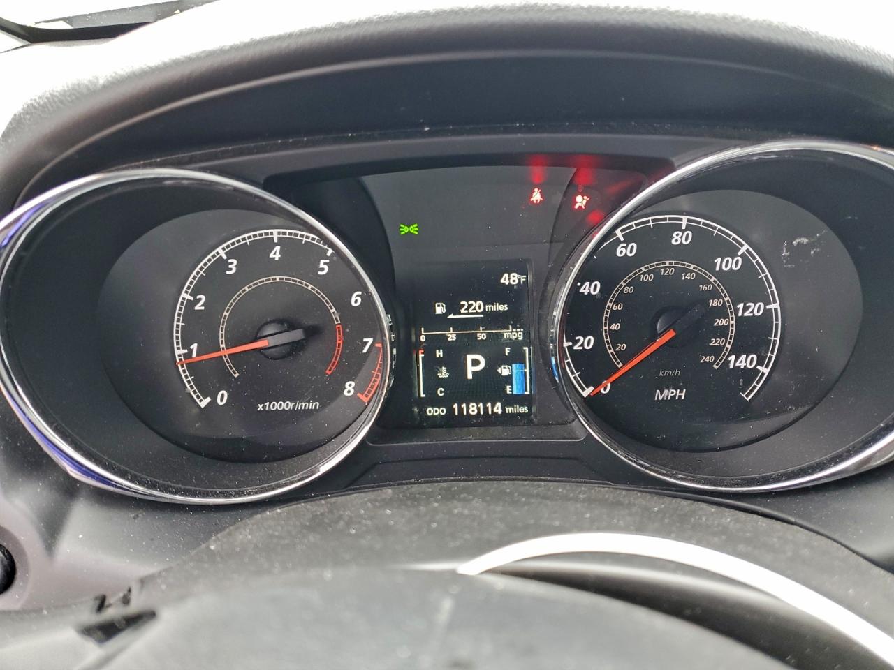 MITSUBISHI OUTLANDER ES