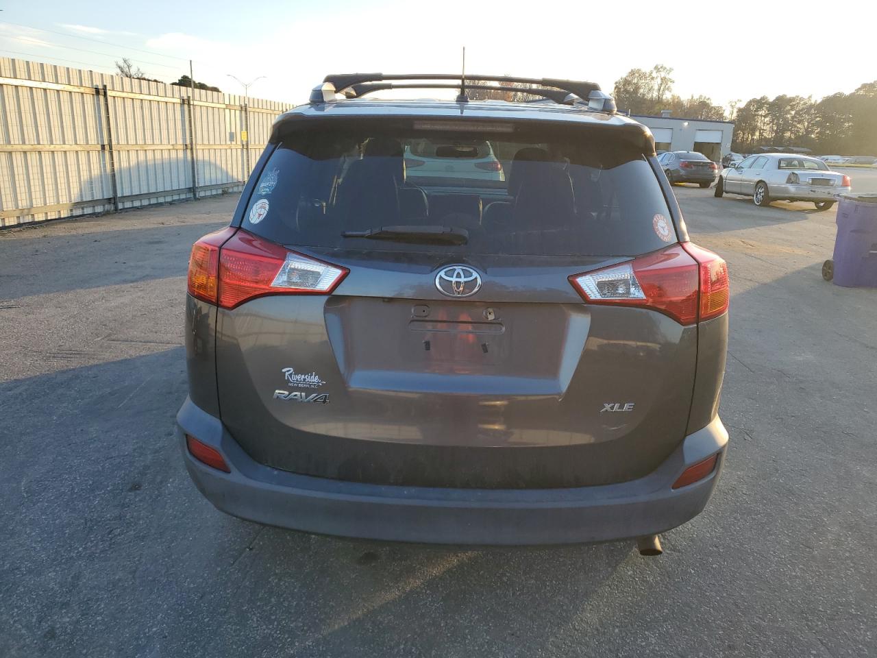 TOYOTA RAV4 XLE