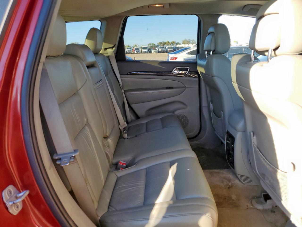 JEEP GRAND CHEROKEE LAREDO