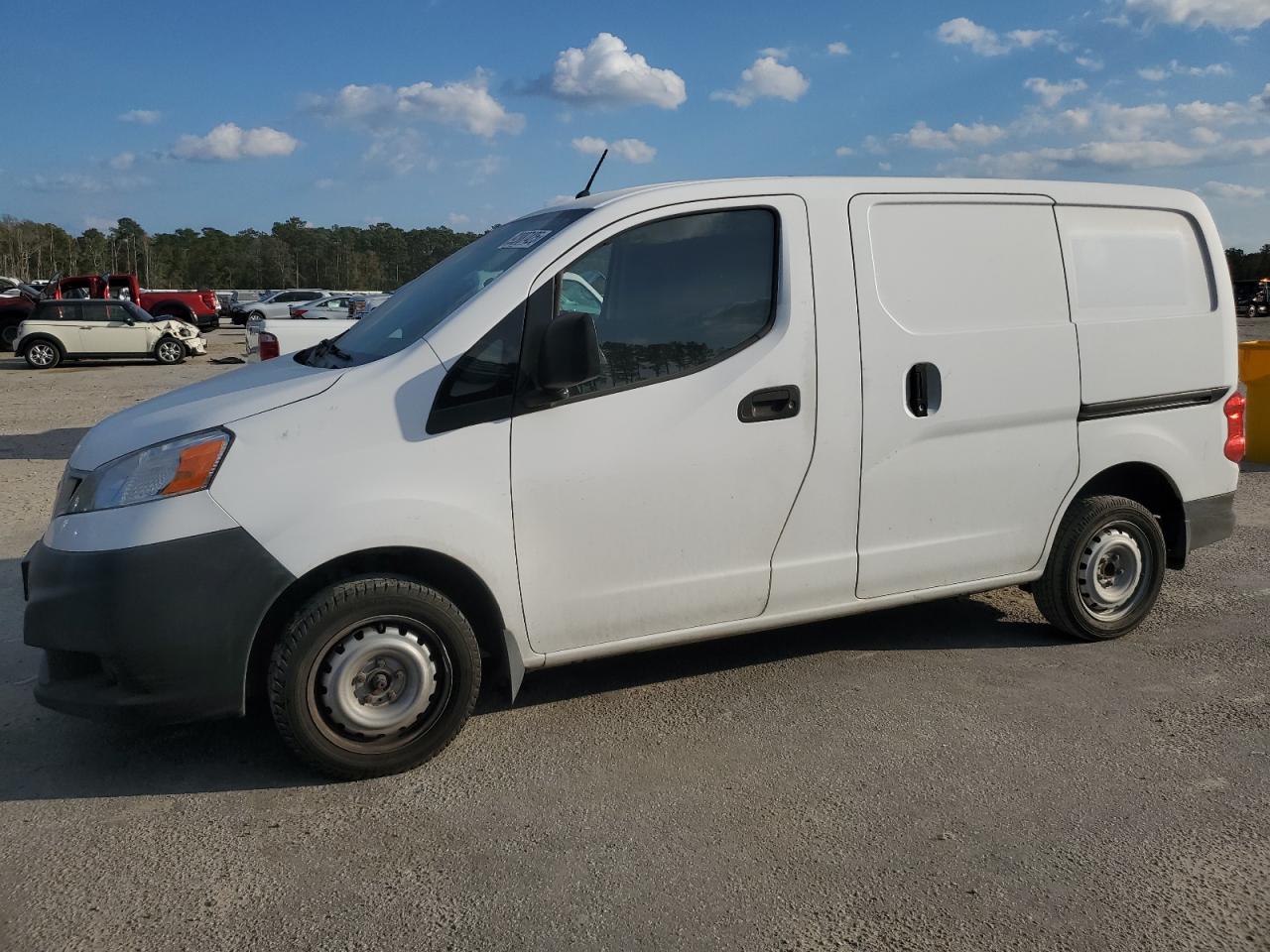NISSAN NV200 2.5S