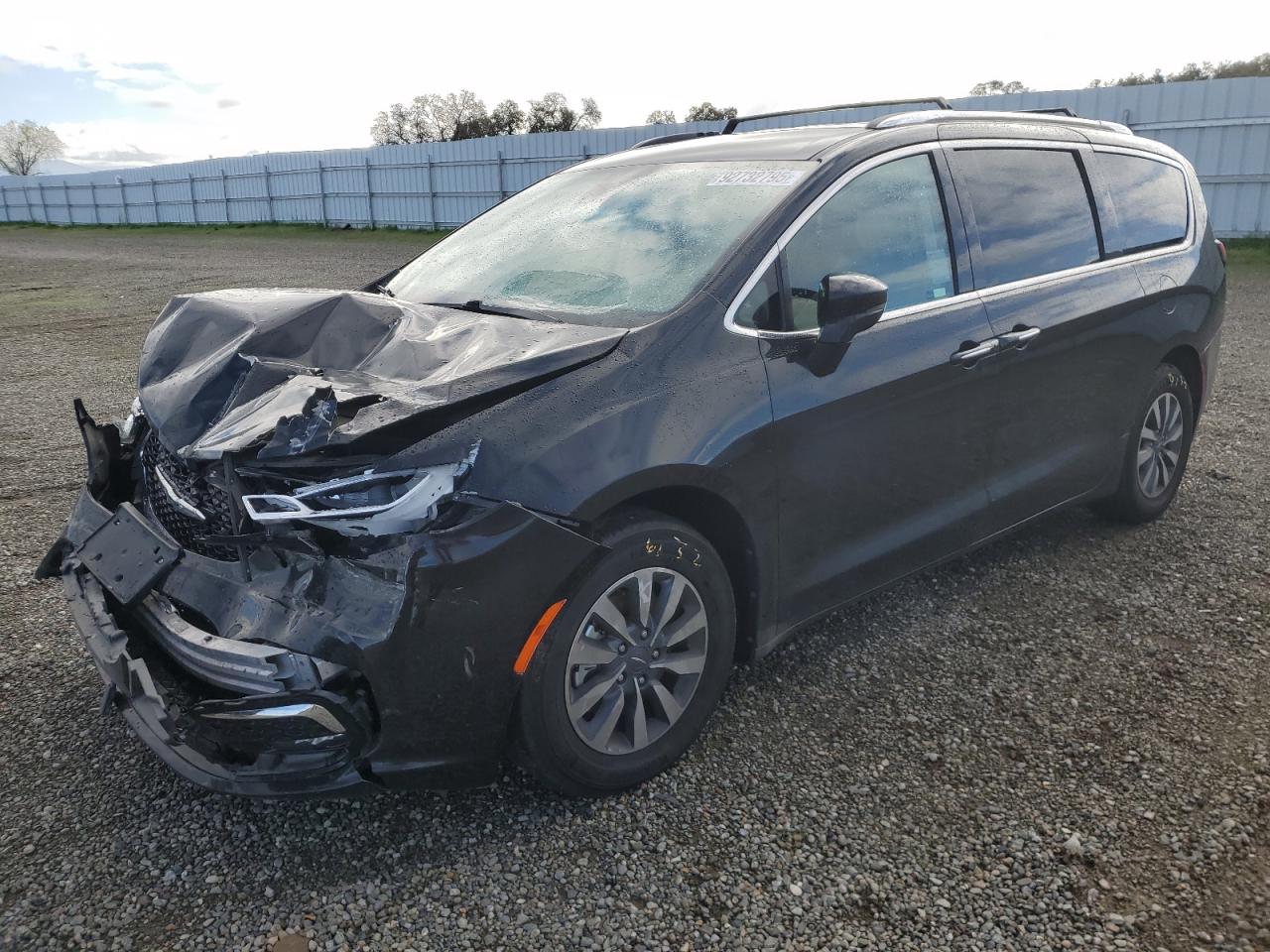CHRYSLER PACIFICA TOURING L