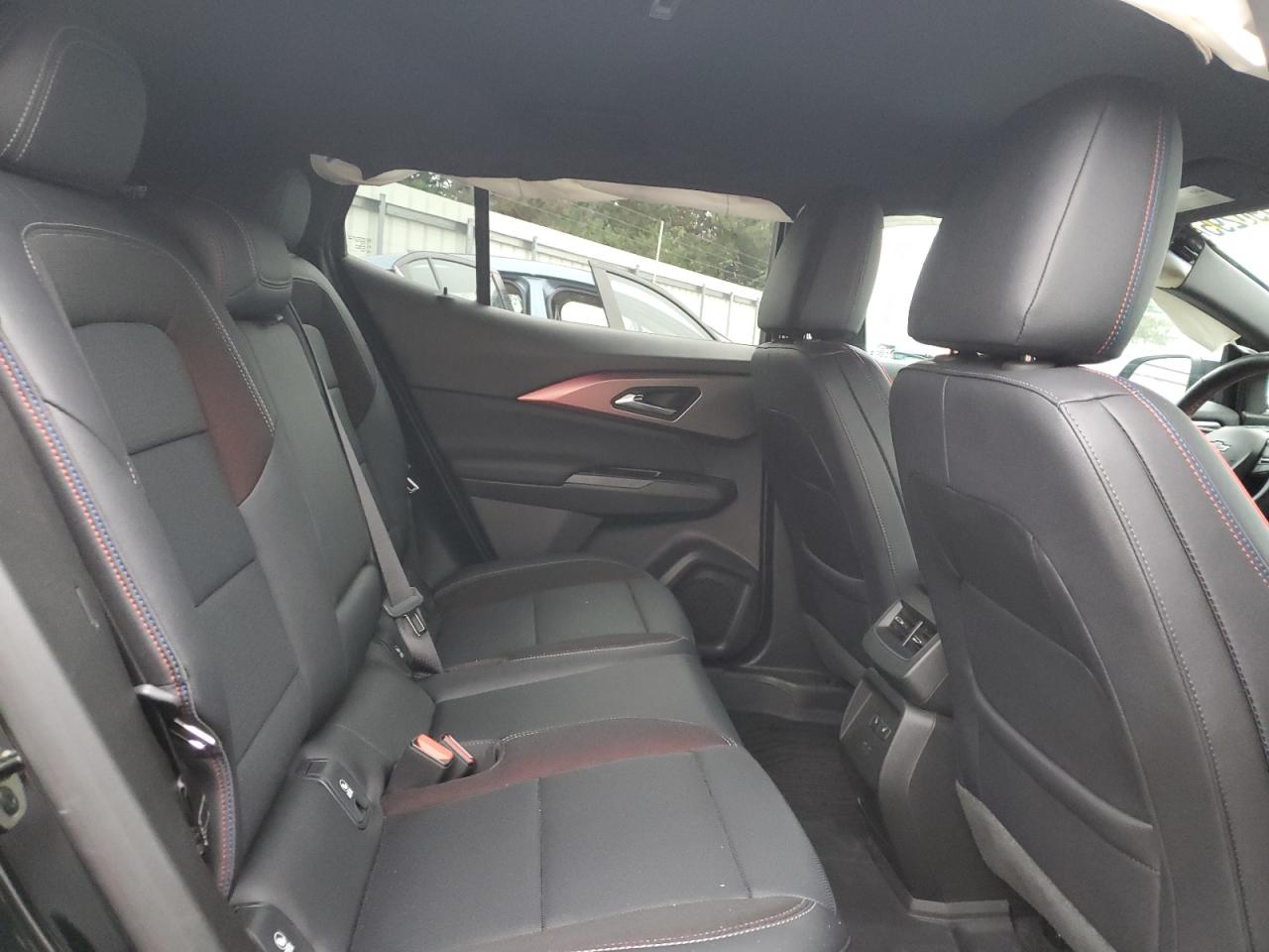 CHEVROLET EQUINOX RS