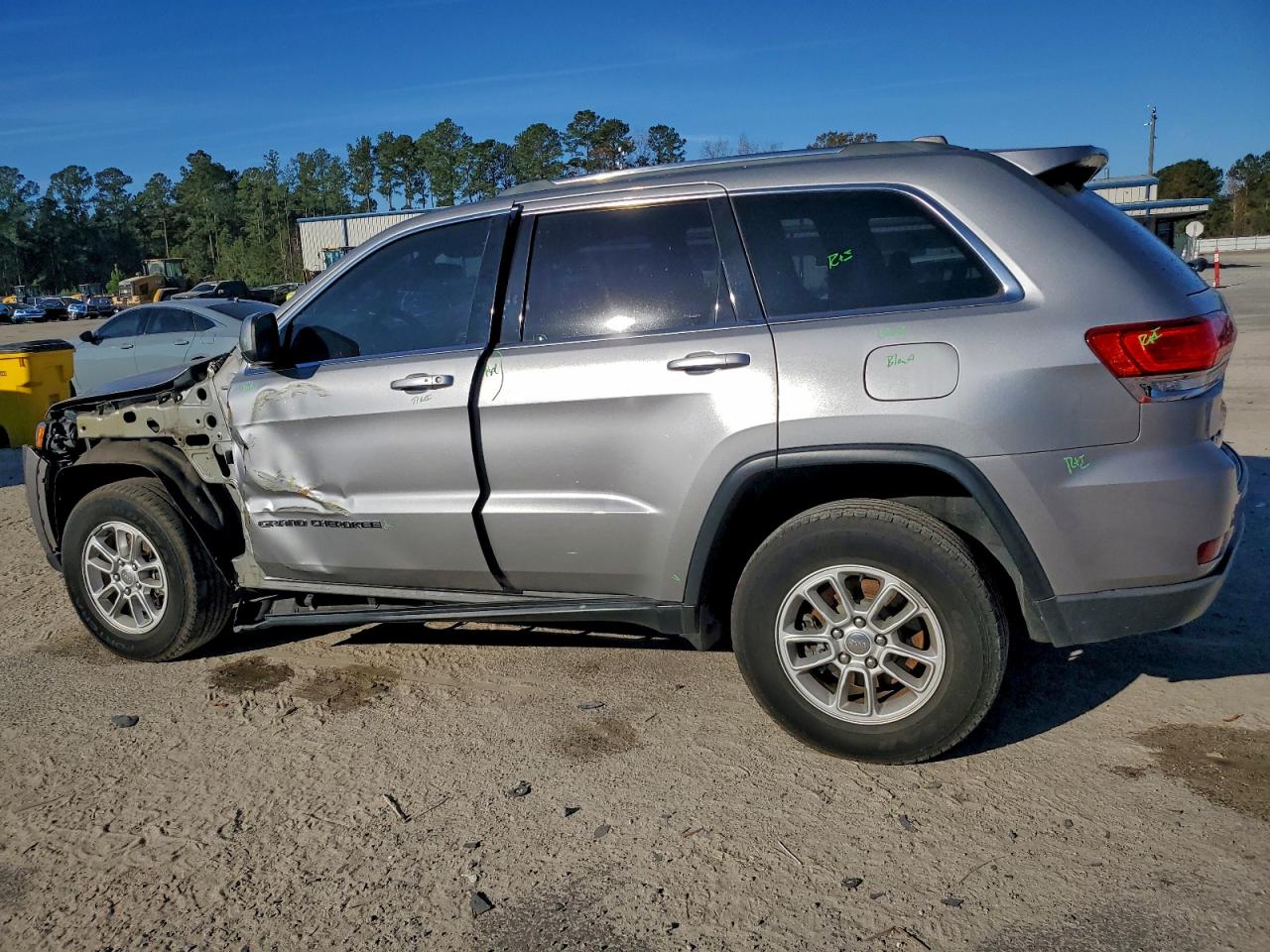 JEEP GRAND CHEROKEE LAREDO