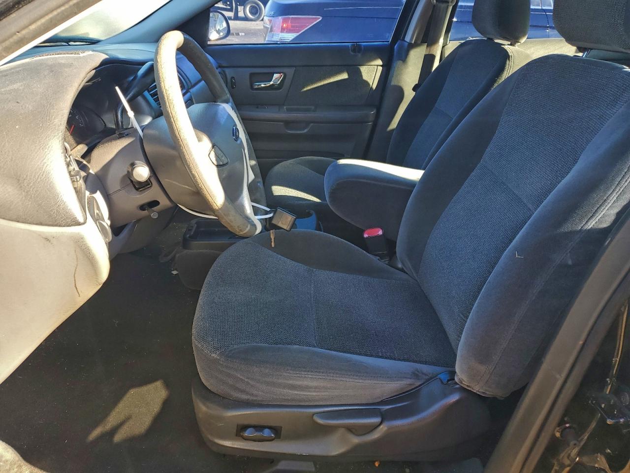 Lot #3298088156 2002 FORD TAURUS SE