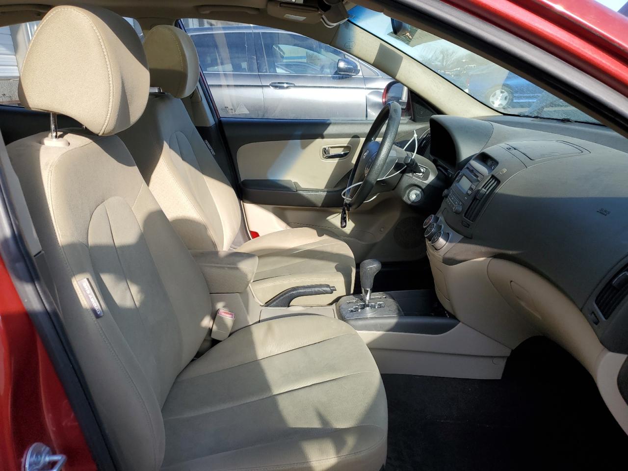 HYUNDAI ELANTRA BLUE