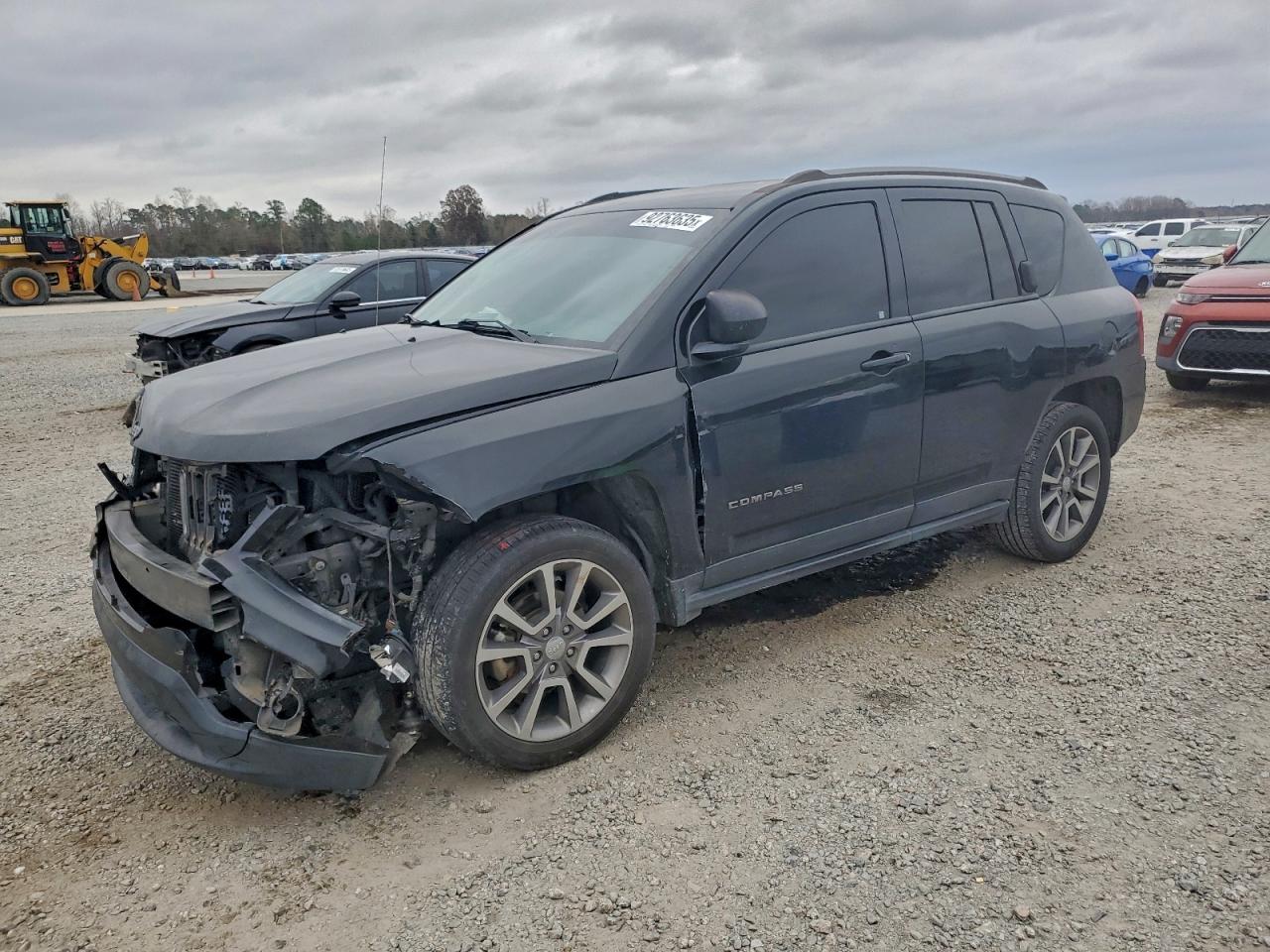 Lot #3302908097 2016 JEEP COMPASS SP