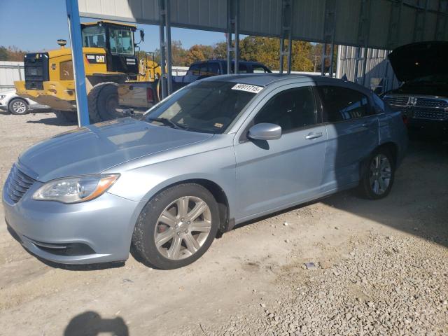 Global Auto Auctions: 2013 CHRYSLER 200 TOURIN