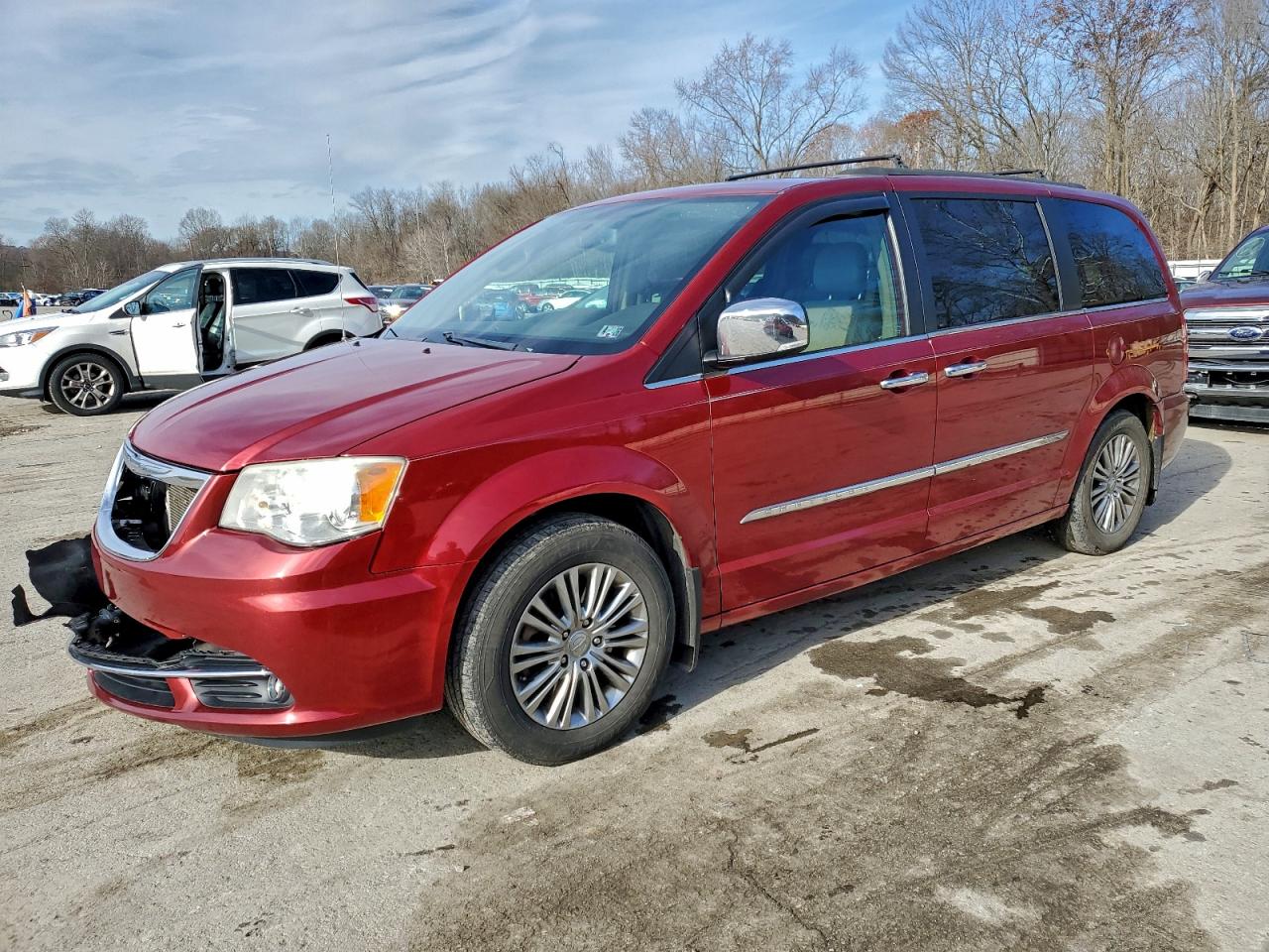 CHRYSLER TOWN & COUNTRY TOURING L