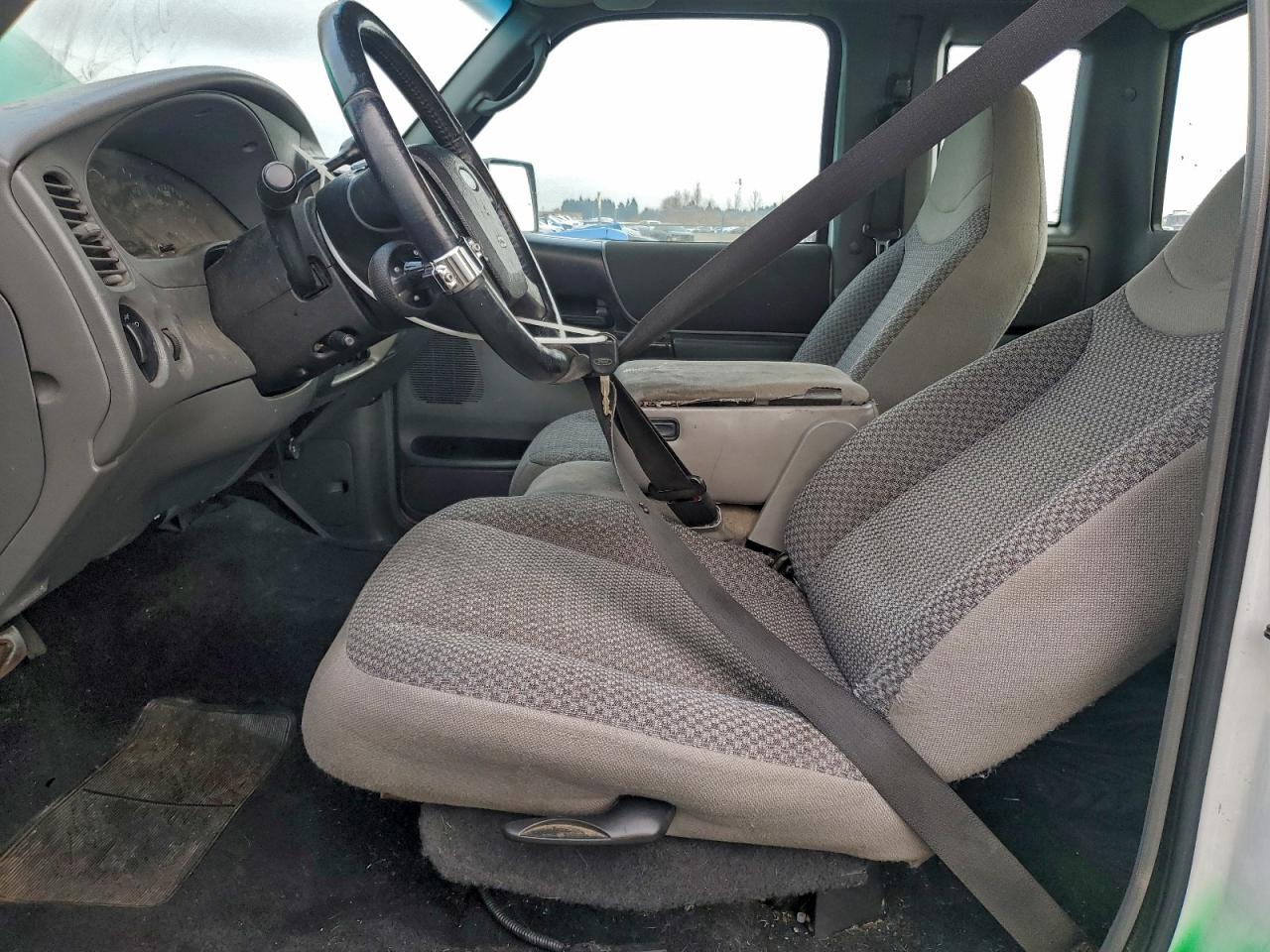 FORD RANGER SUPER CAB