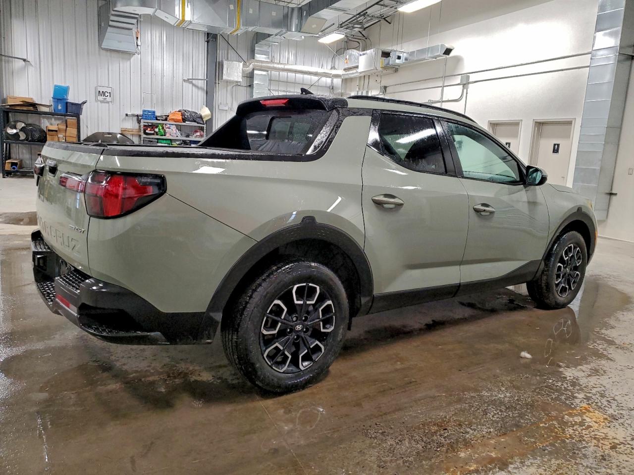 HYUNDAI SANTA CRUZ NIGHT