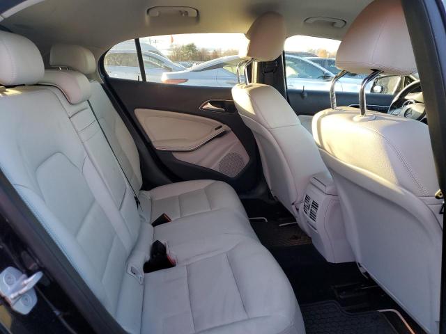 2015 MERCEDES-BENZ GLA 250 4M #3302646097