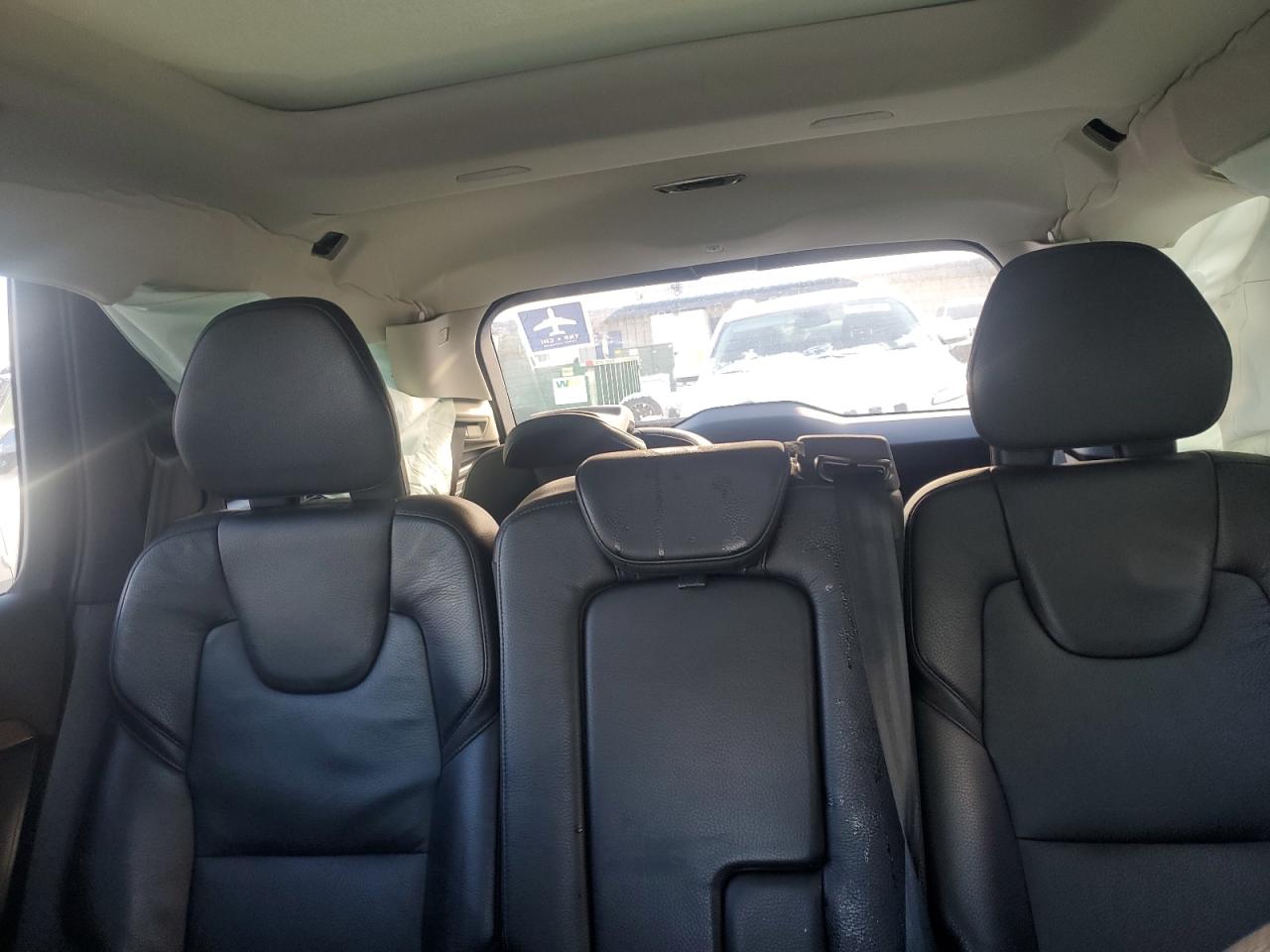 VOLVO XC90 T6 MOMENTUM