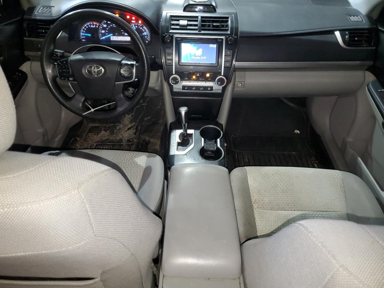 TOYOTA CAMRY L