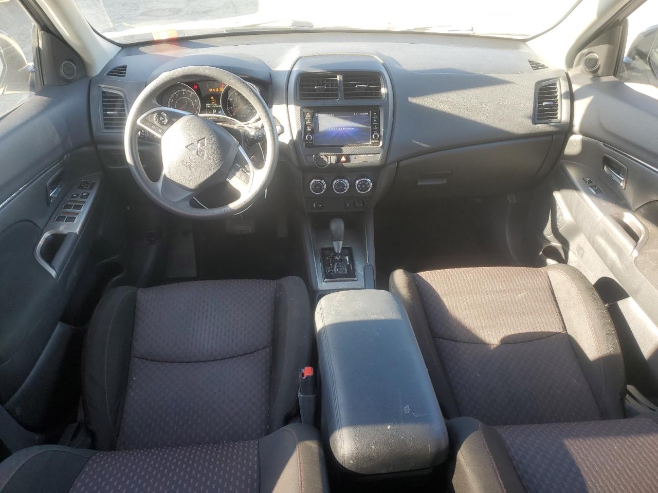 Lot #3311554244 2019 MITSUBISHI OUTLANDER