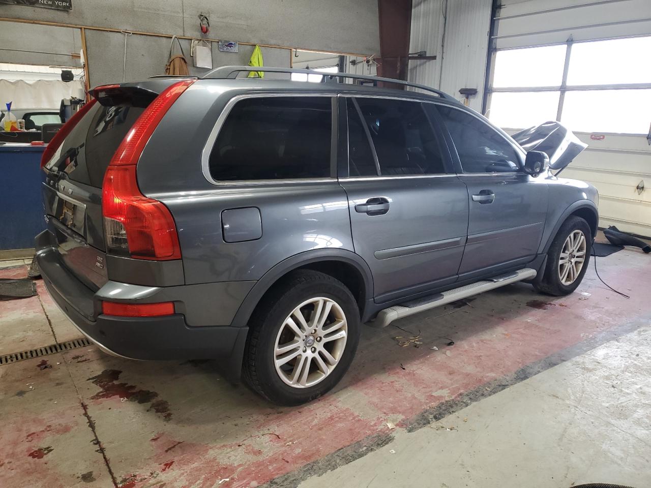 VOLVO XC90 3.2