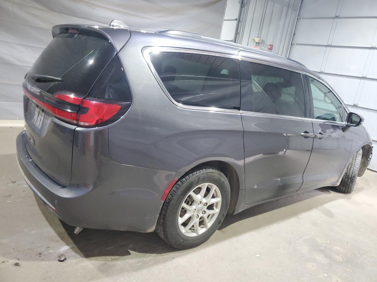CHRYSLER PACIFICA TOURING L