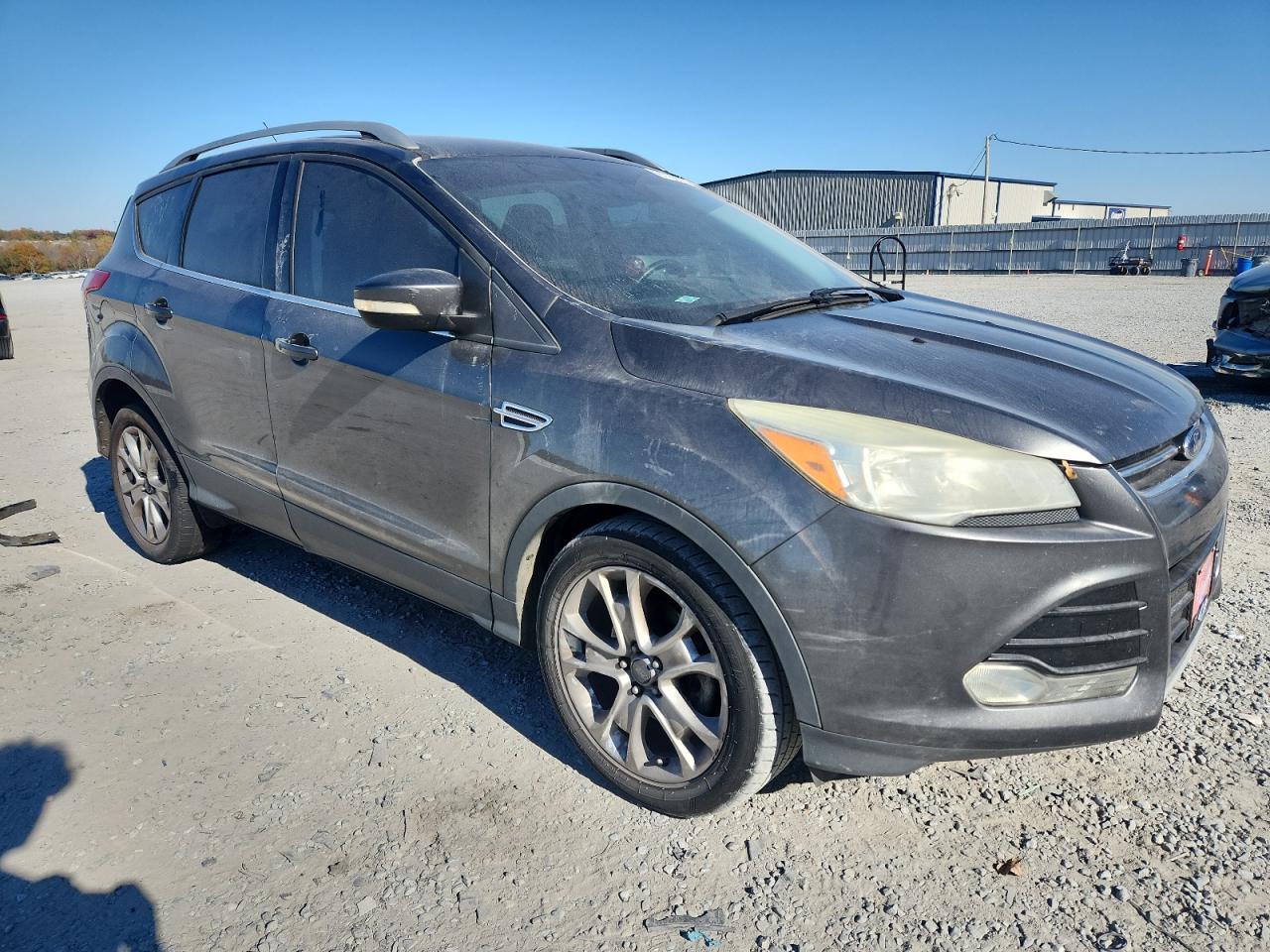 FORD ESCAPE TITANIUM