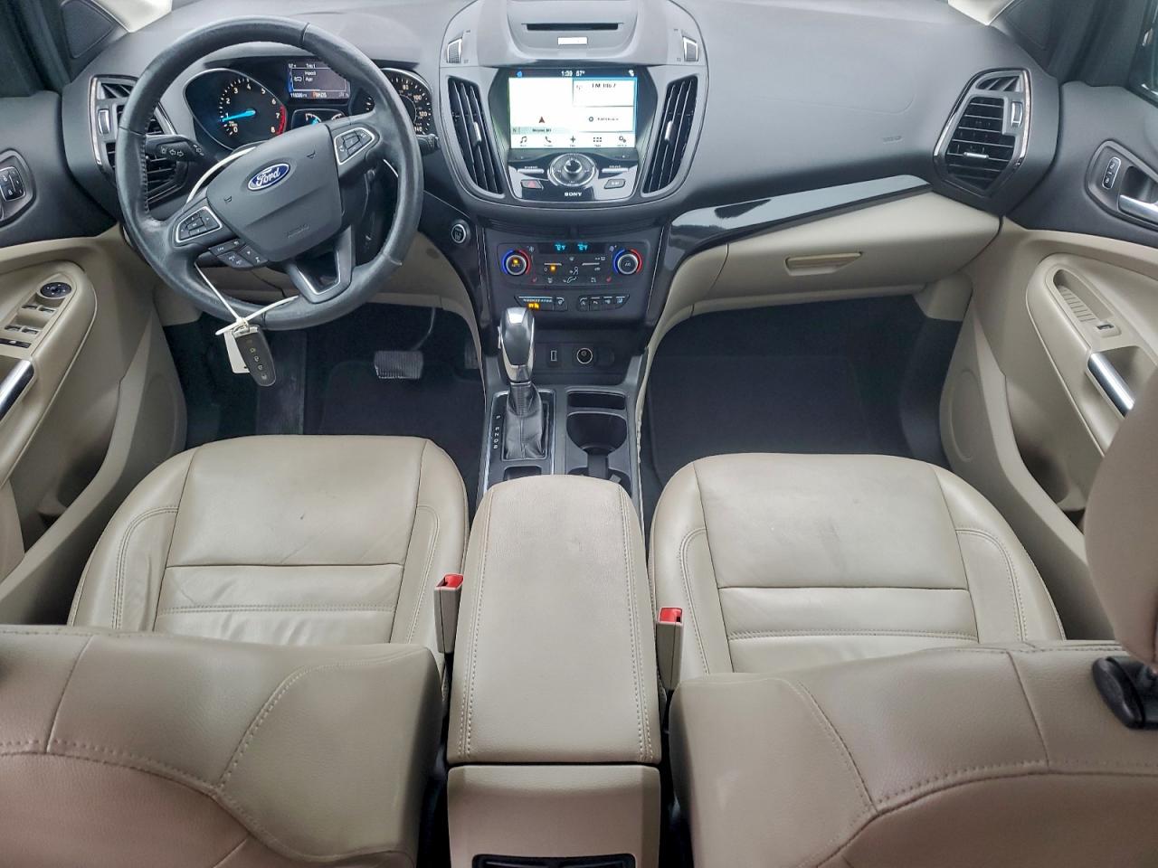 FORD ESCAPE TITANIUM