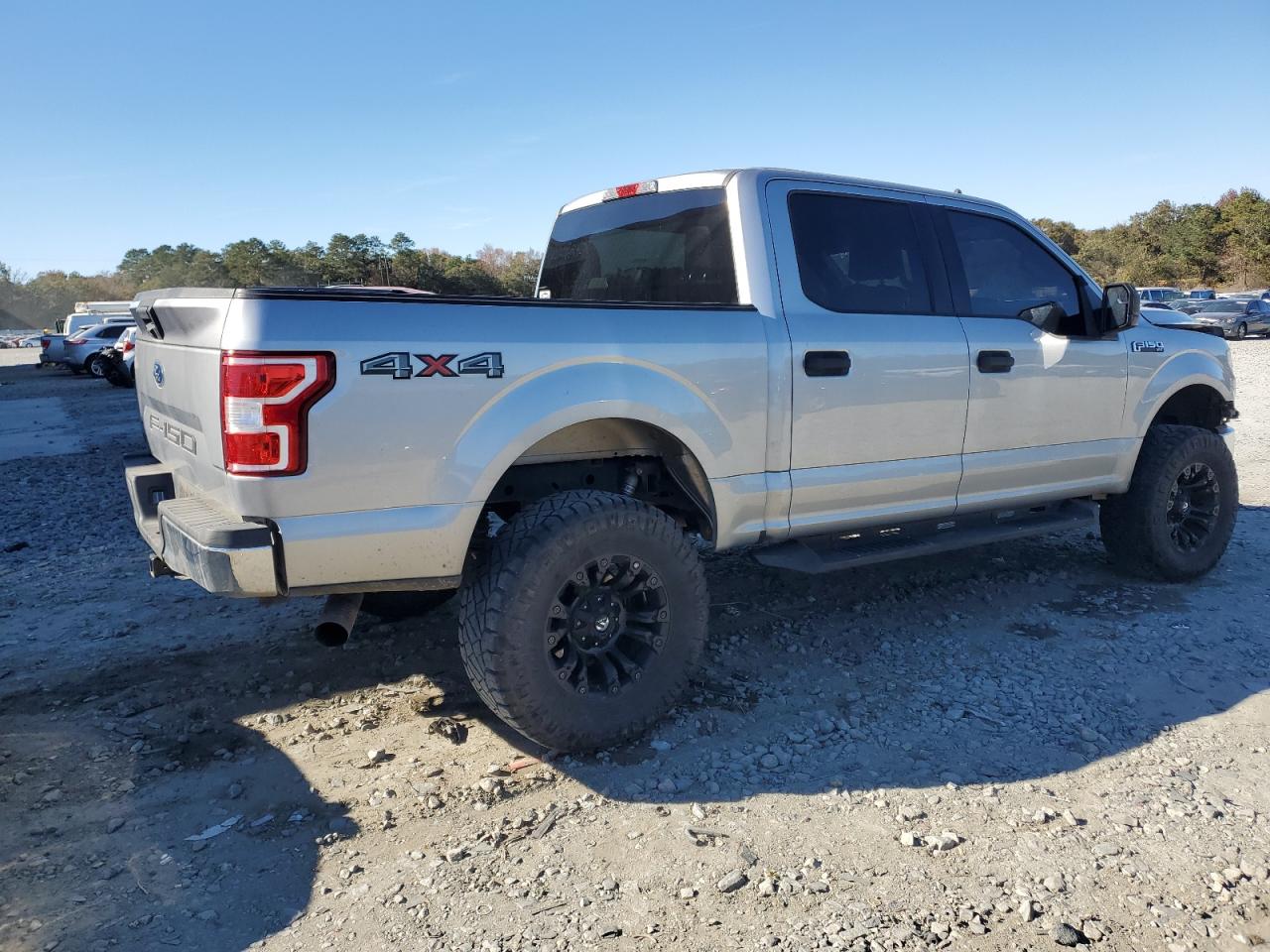 FORD F-150 SUPERCREW