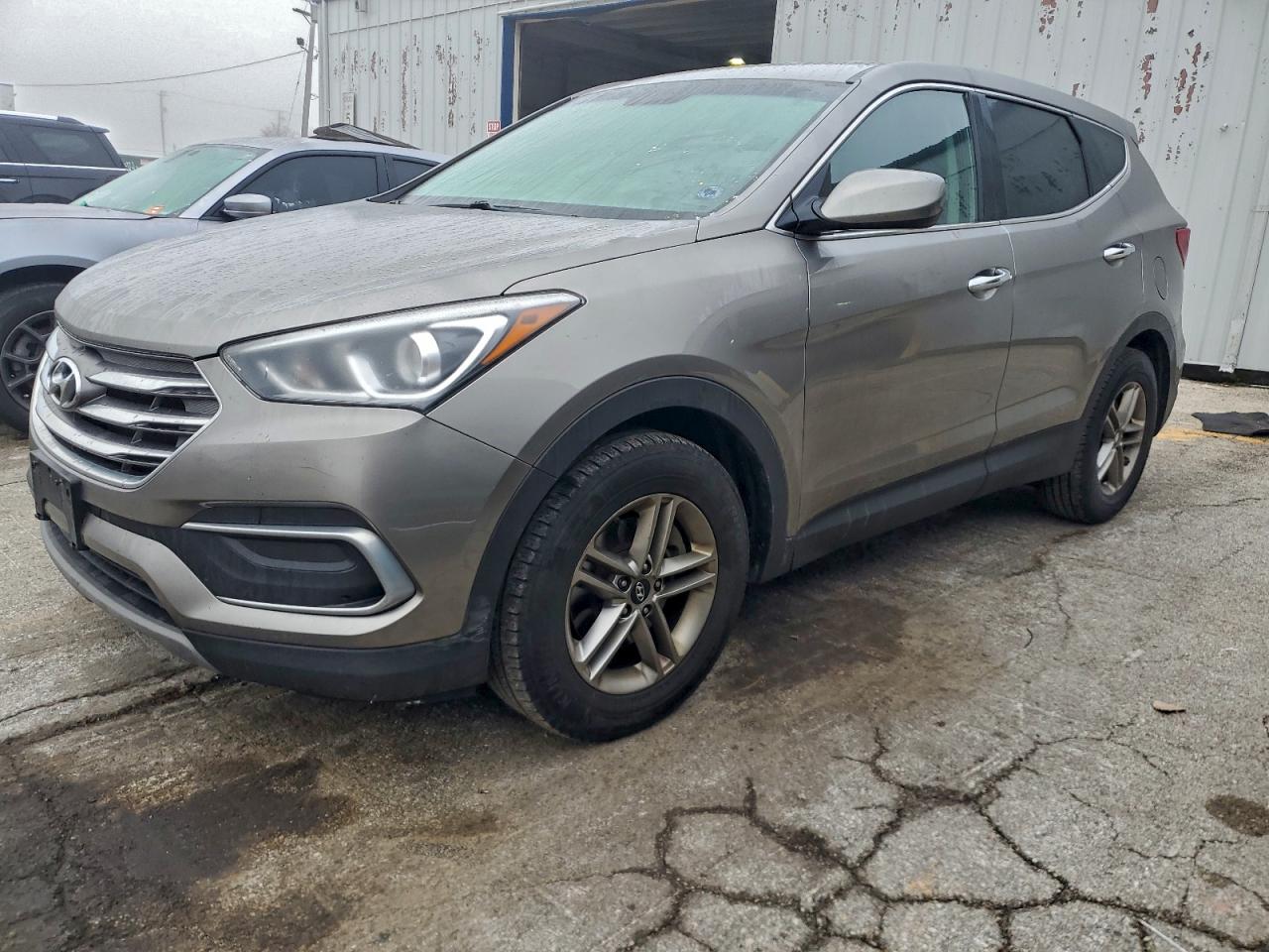 Lot #3310368952 2018 HYUNDAI SANTA FE S
