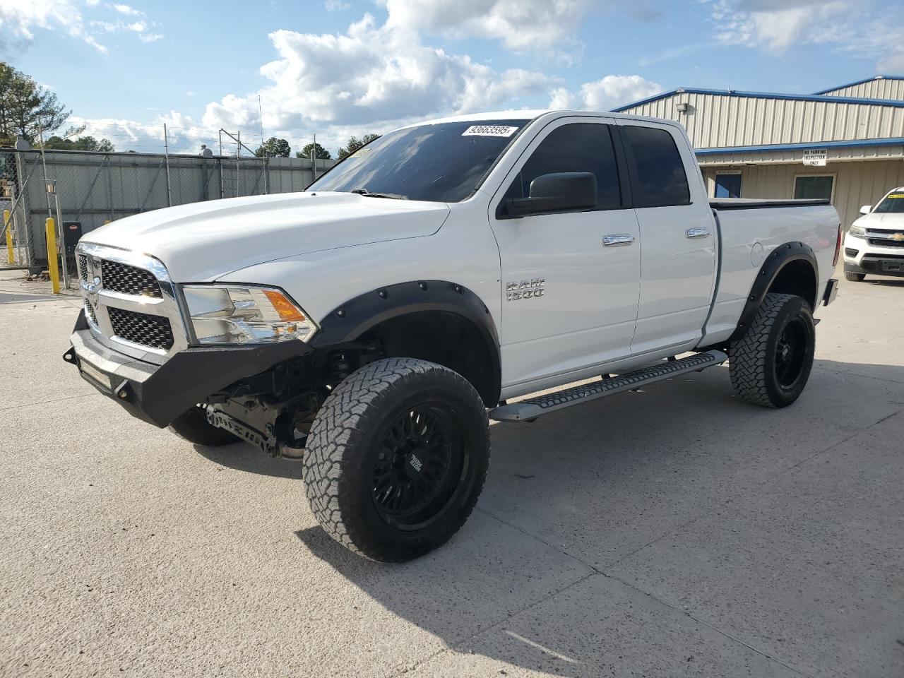 RAM 1500 SLT