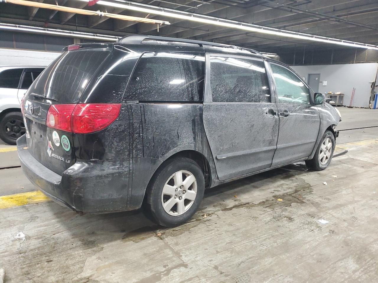 Lot #3284035848 2009 TOYOTA SIENNA CE
