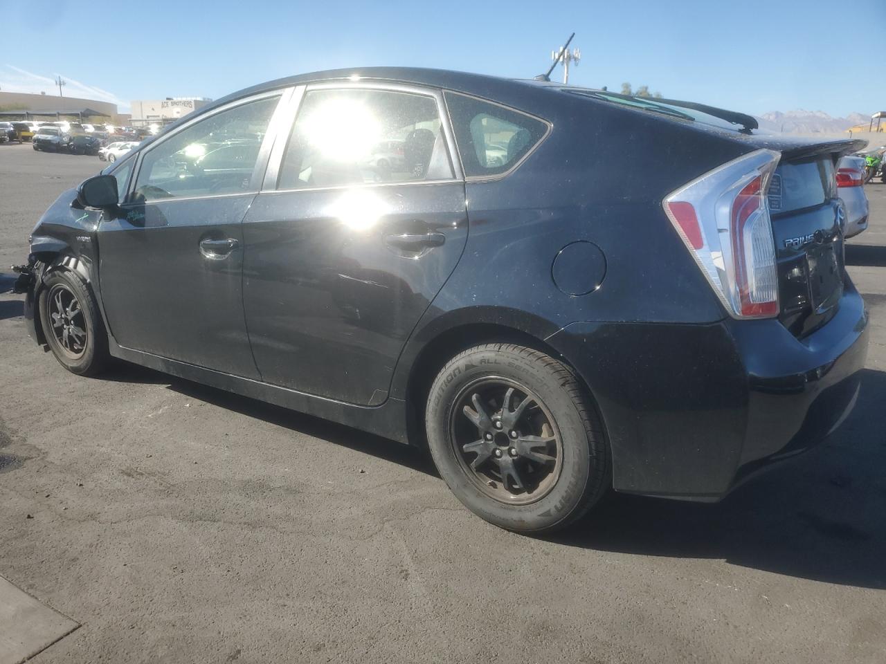 TOYOTA PRIUS