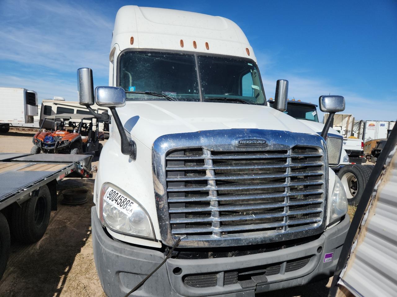 Lot #3278595965 2019 FREIGHTLINER CASCADIA 1
