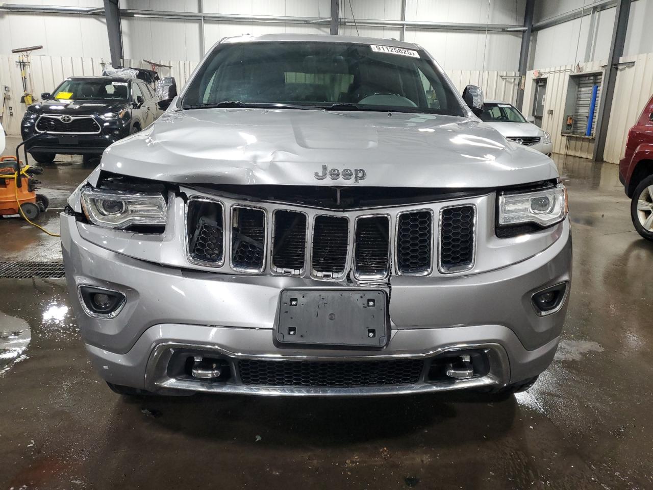 JEEP GRAND CHEROKEE OVERLAND