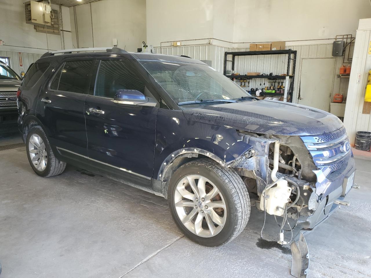 FORD EXPLORER LIMITED