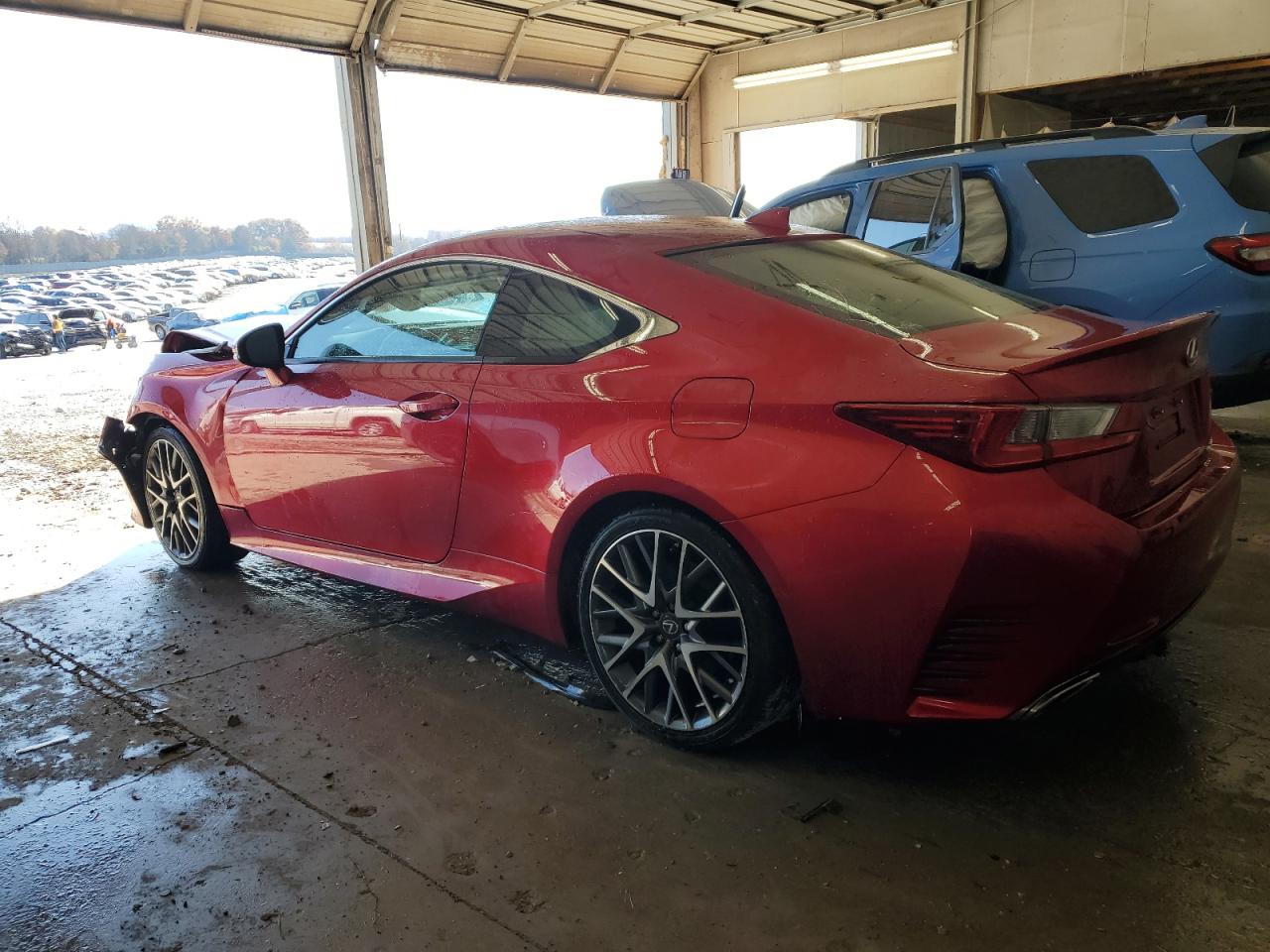 LEXUS RC 200T