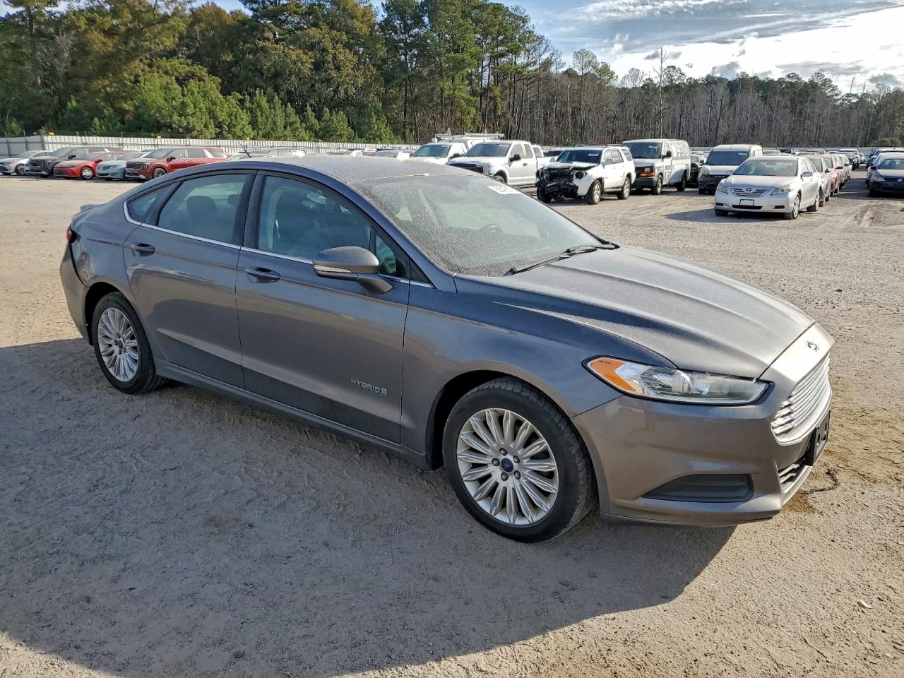 FORD FUSION SE HYBRID