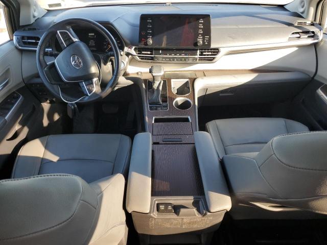 2021 TOYOTA SIENNA XLE #3296340506