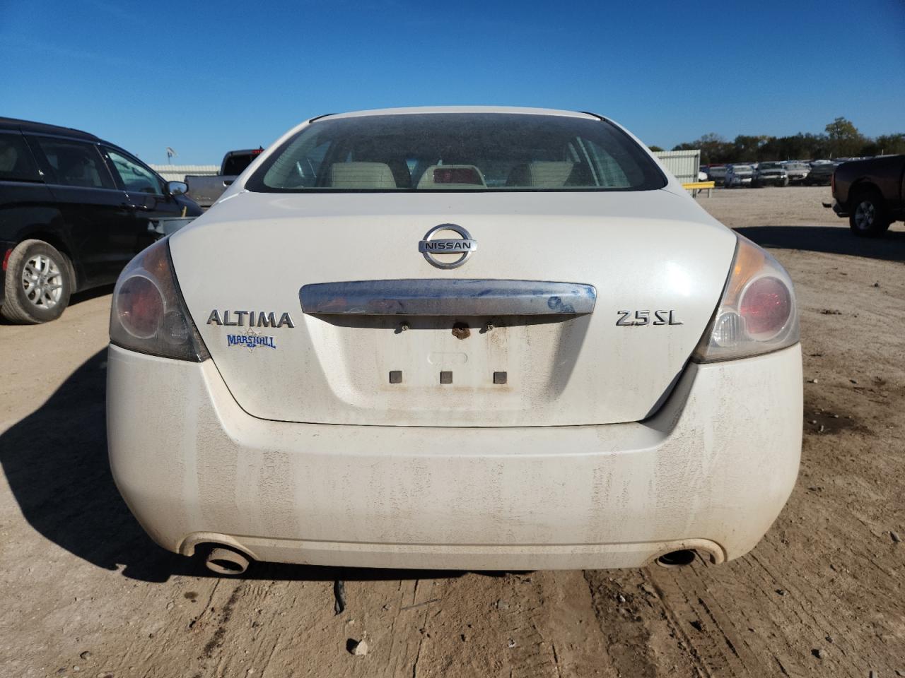 NISSAN ALTIMA BASE