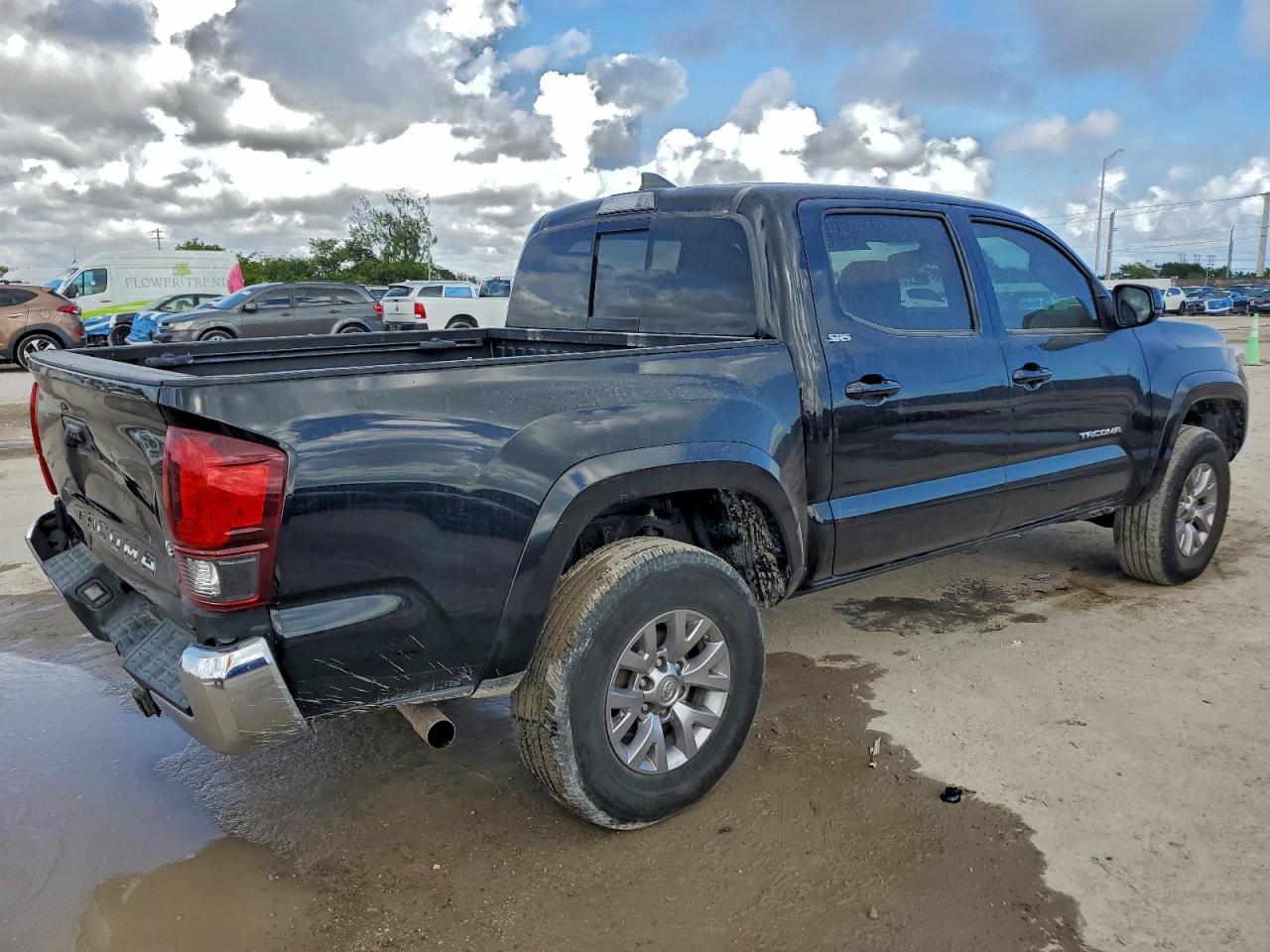 TOYOTA TACOMA DOUBLE CAB