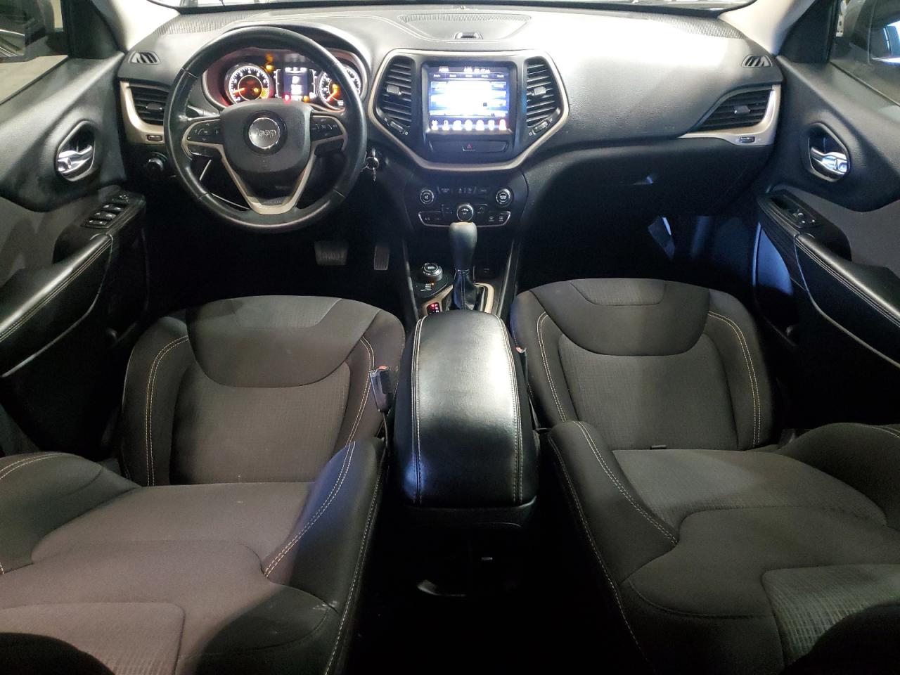 JEEP GRAND CHEROKEE LATITUDE